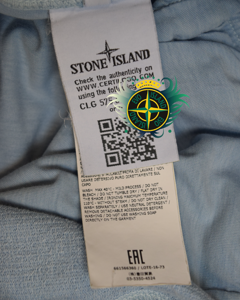 Stone Island Old Treatment Jogger Shorts Blue detail view