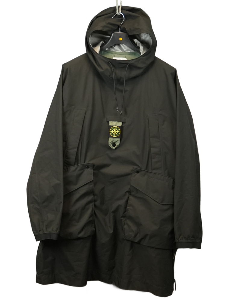 Stone Island Ripstop Gore-Tex with Paclite Prodct Technology 2 in 1 with Gilet Black front view