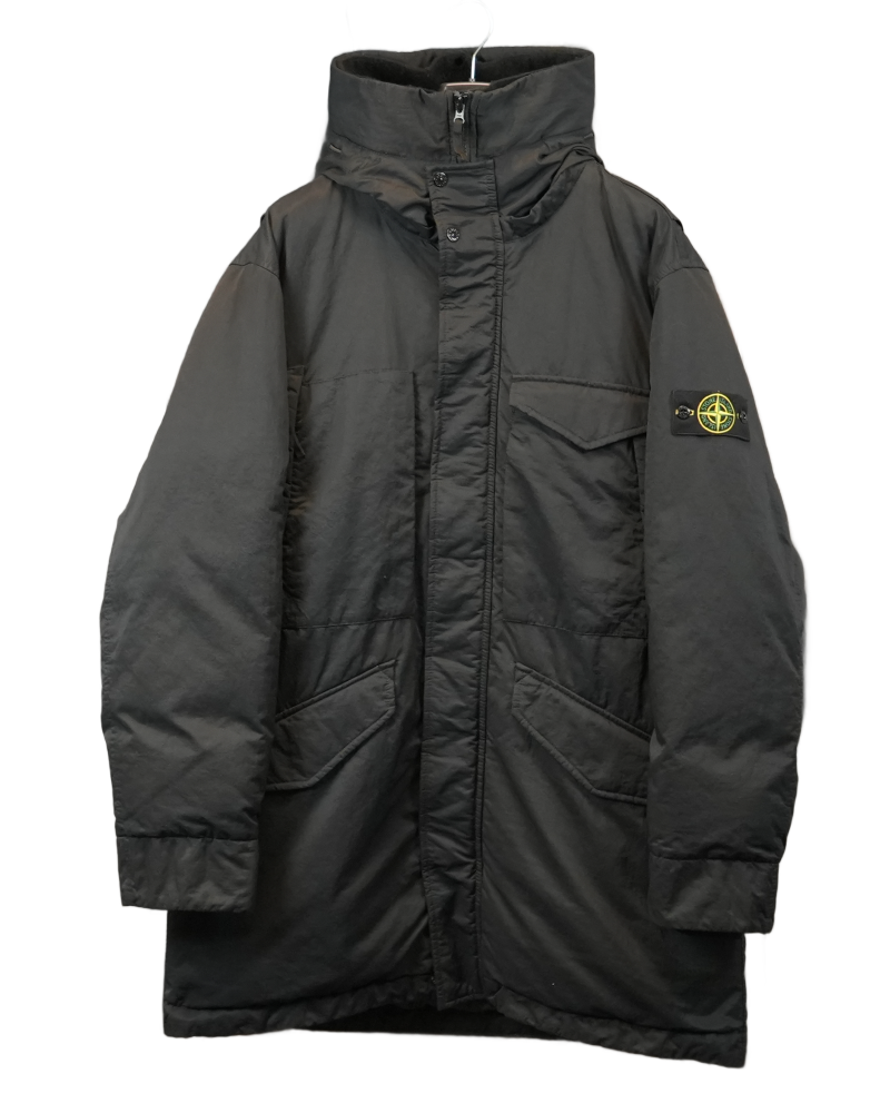Stone Island Opaque Nylon Twill Down TC Black front view