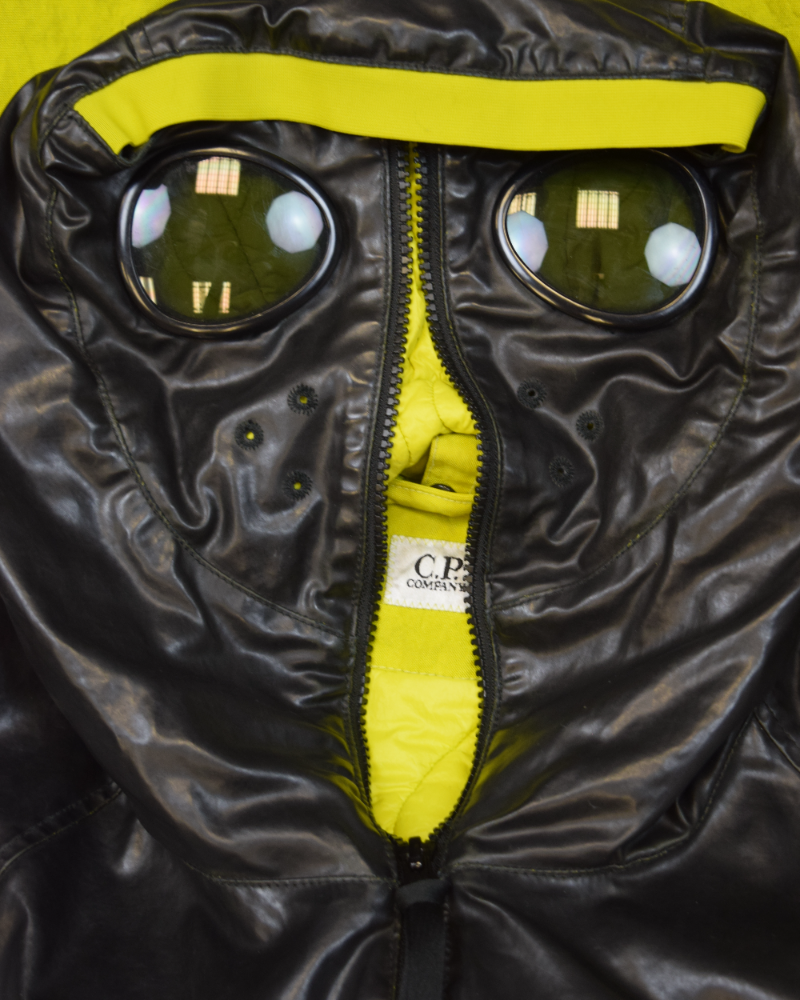 C.P. Company Quarts Explorer Jacket Green/Yellow detail view