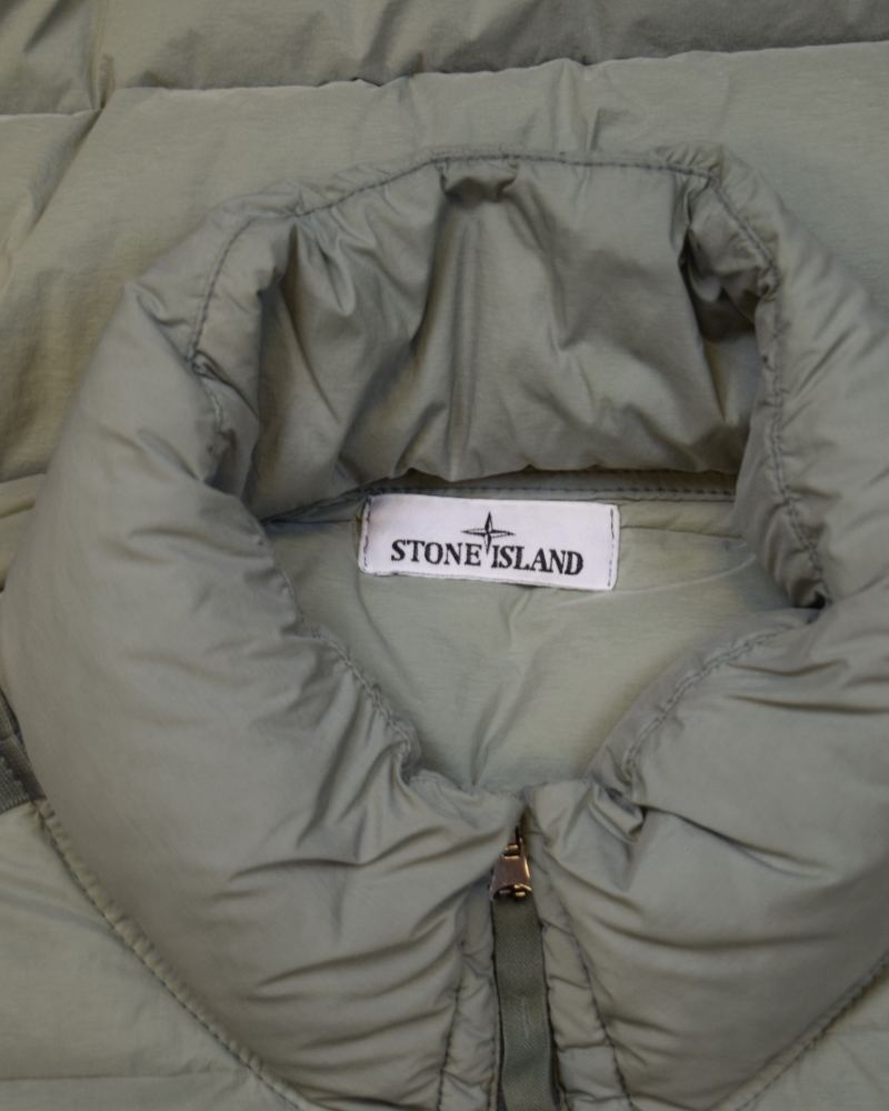 Stone Island Seamless Tunnel Nylon Down TC Jacket Sage detail view