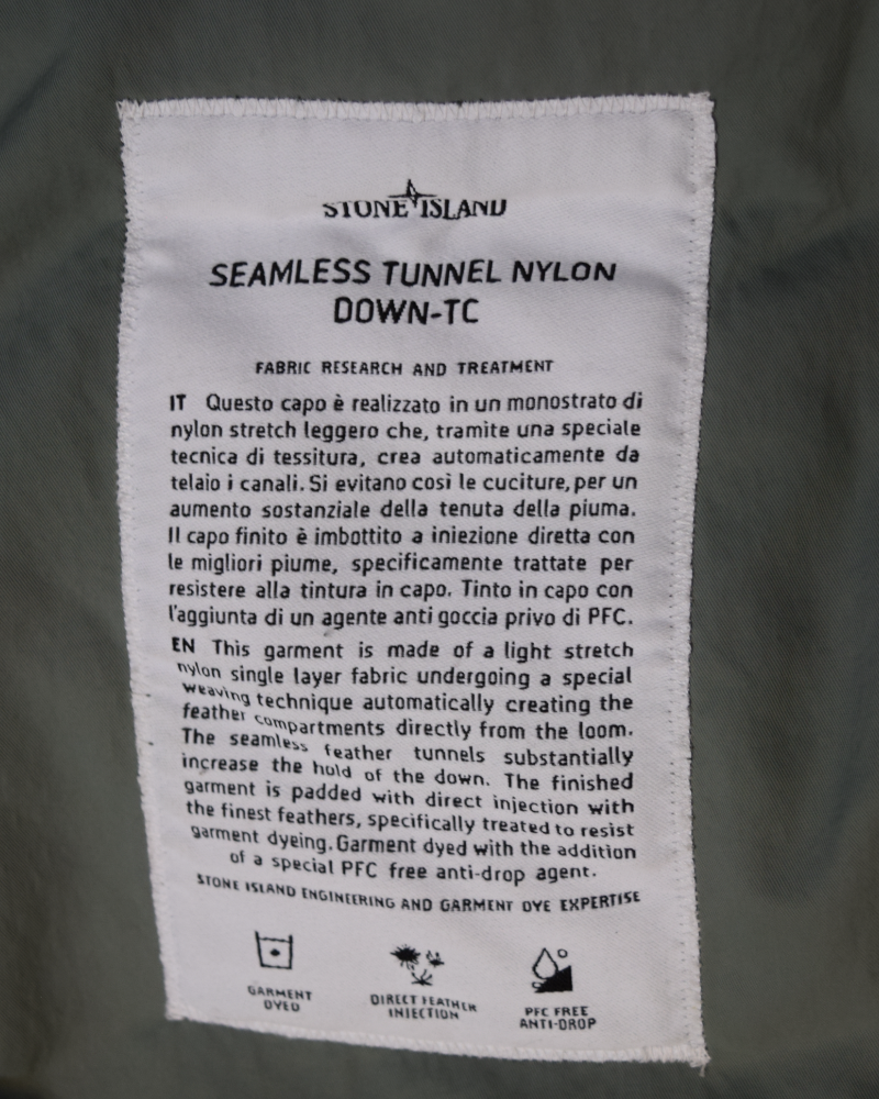 Stone Island Seamless Tunnel Nylon Down TC Jacket Sage detail view