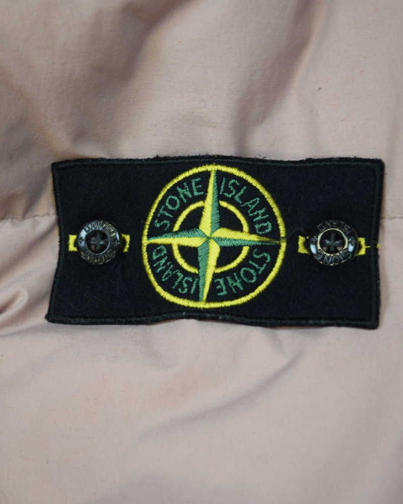 Stone Island Naslan Light Watro Down TC Pink detail view