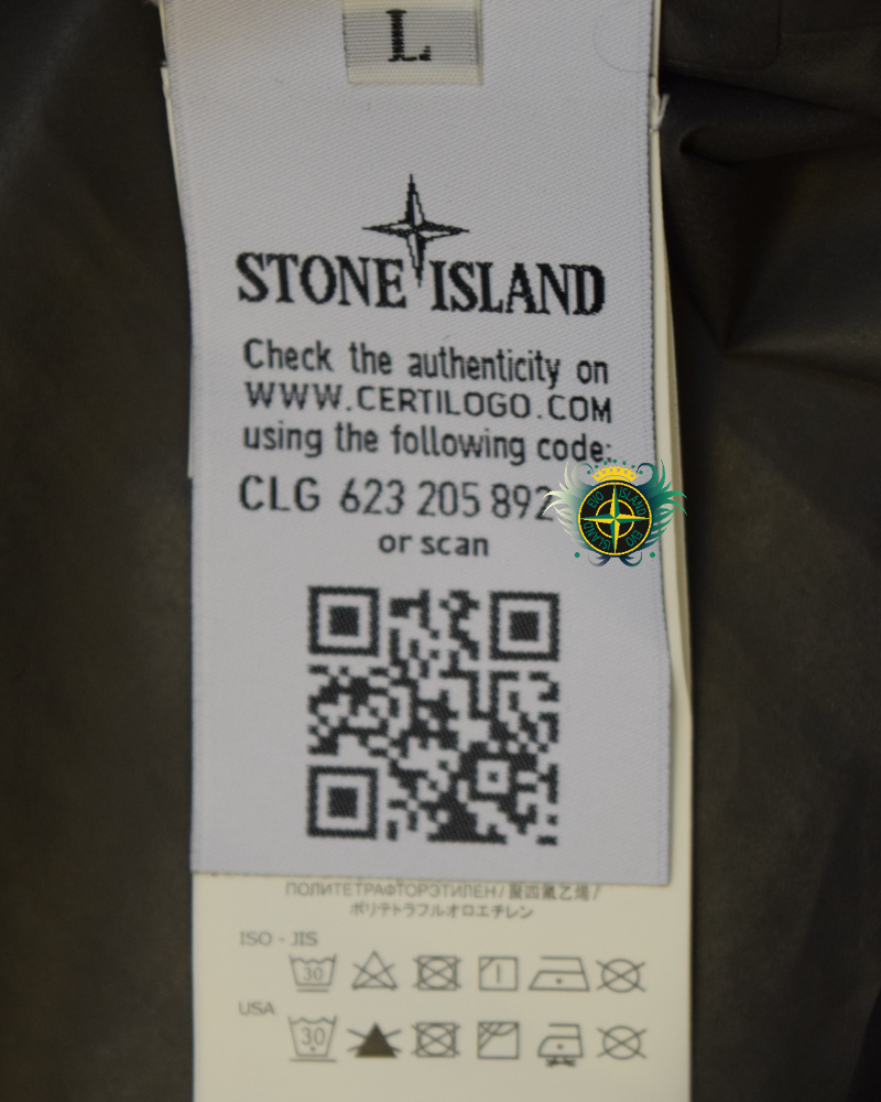 Stone Island Gore-Tex with Paclite Technology Jacket Black detail view