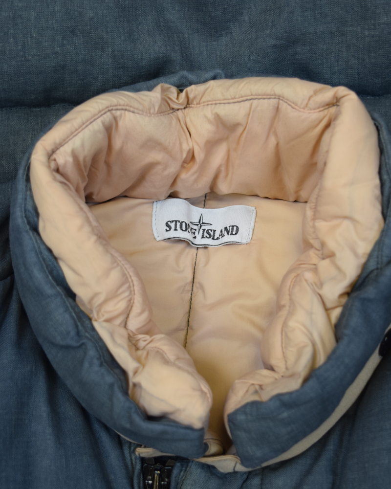 Stone Island Lino Resinato Down TC Jacket Pink/Blue detail view