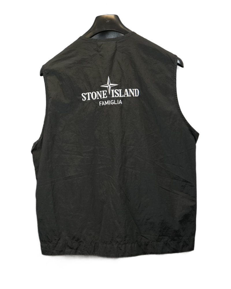 Stone Island Famiglia Gilet Black back view