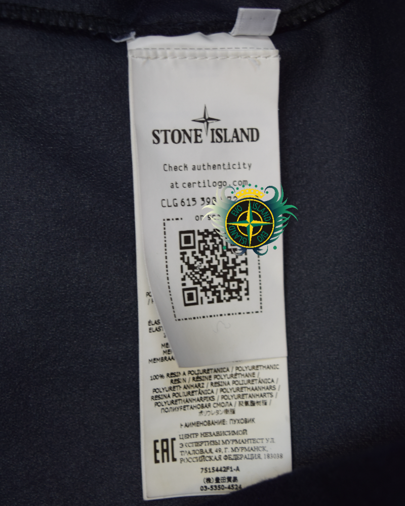 Stone Island SW3L Ghost piece Navy detail view
