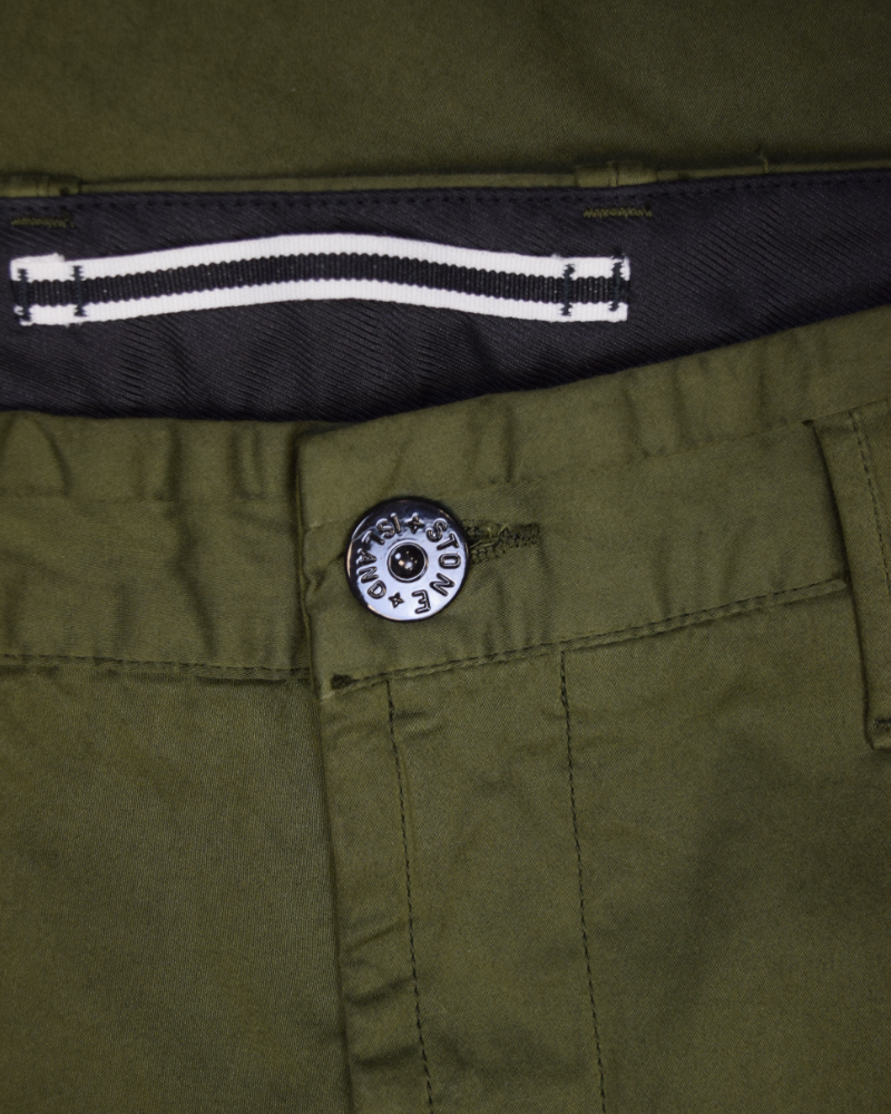 Stone Island Cargos Military Green detail view
