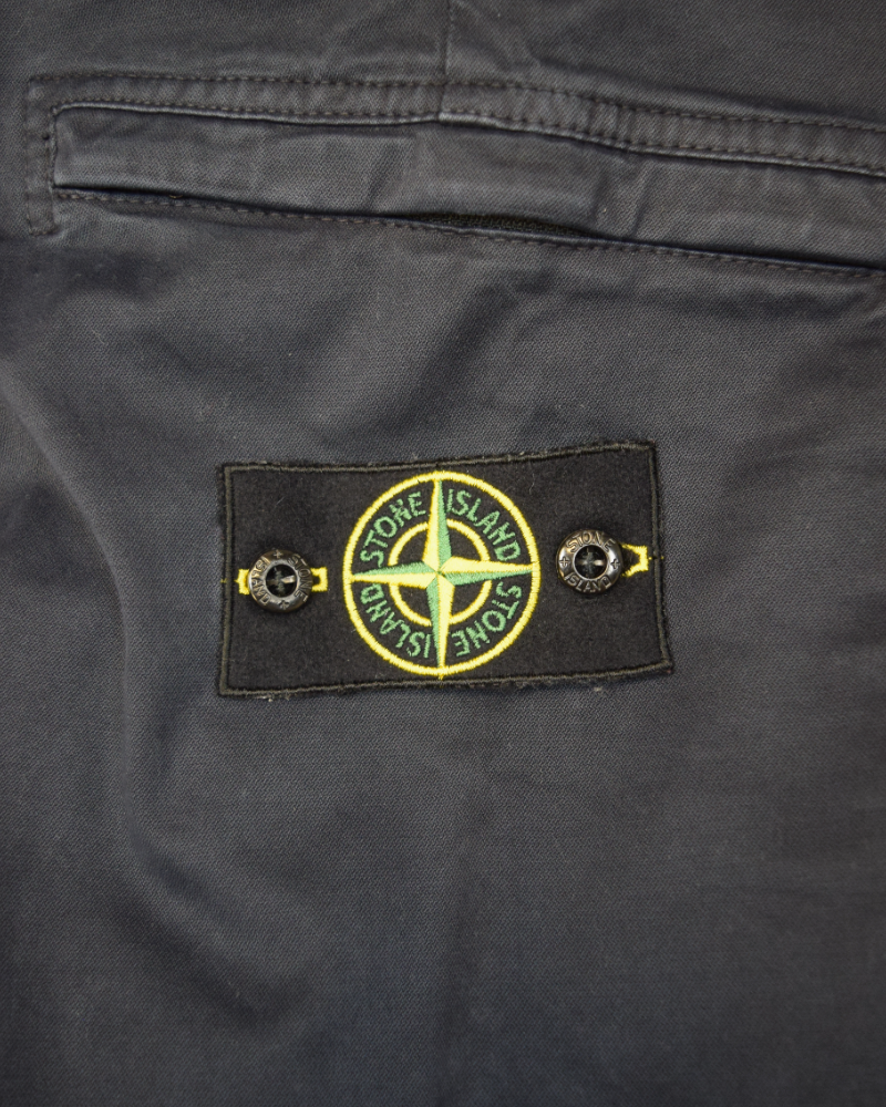 Stone Island Cargos Navy detail view