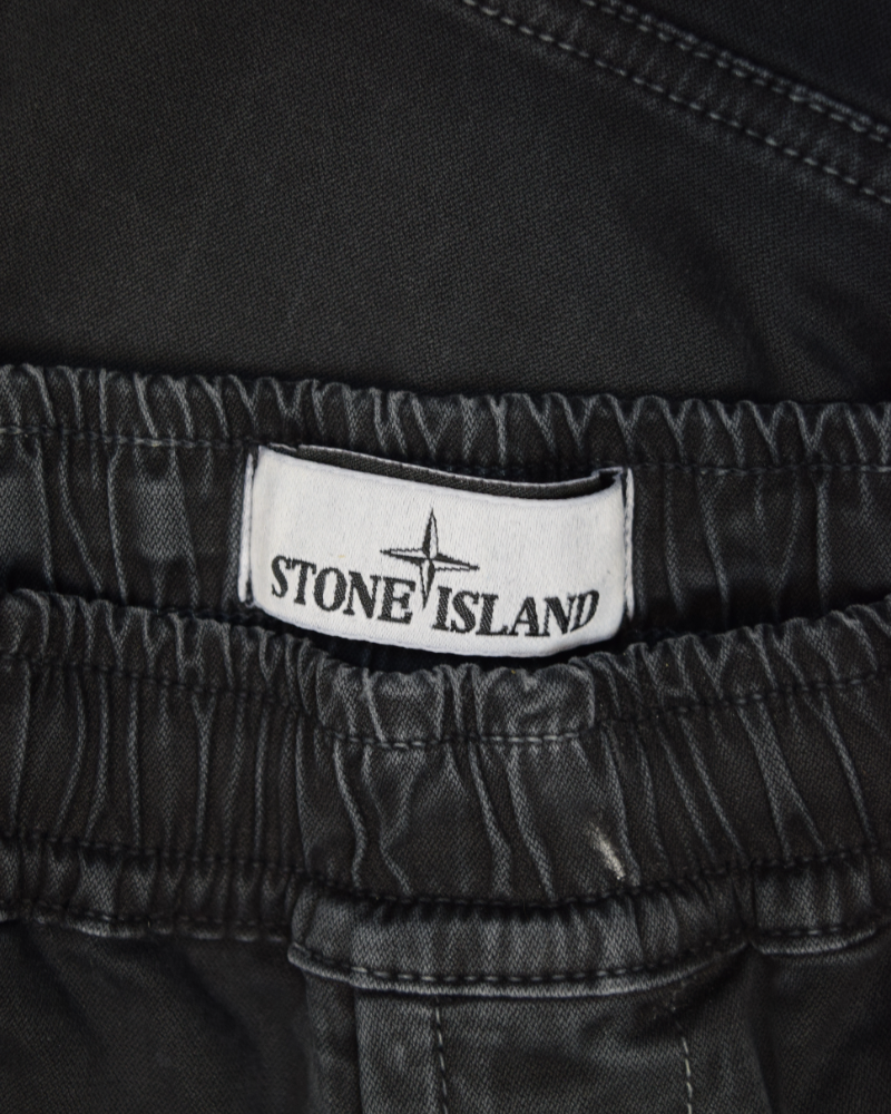 Stone Island Old Affect Cargos Black detail view