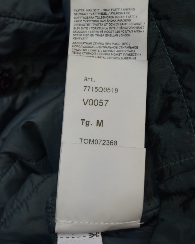 Stone Island Nylon Metal In Econyl Regenarated Nylon With PrimaLoft TC Green detail view
