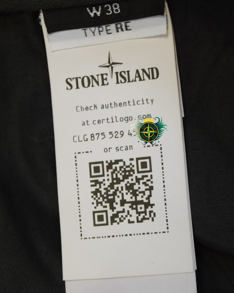 Stone Island Cargo Shorts Dark Grey detail view