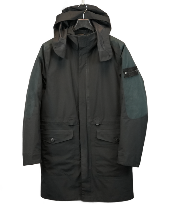 Stone Island Tank Shield Ghost Piece With Multi Layer Fusion Technology Black front view