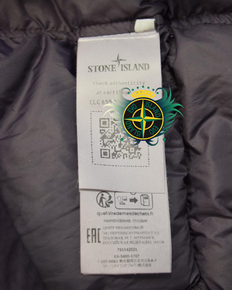 Stone Island Opaque Nylon Twill Down TC Purple detail view