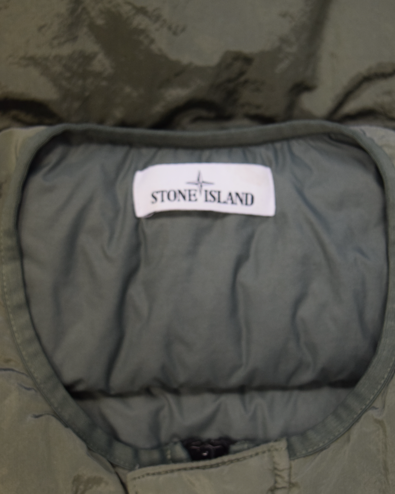 Stone Island Nylon Metal Centre Badge Gilet  Green detail view