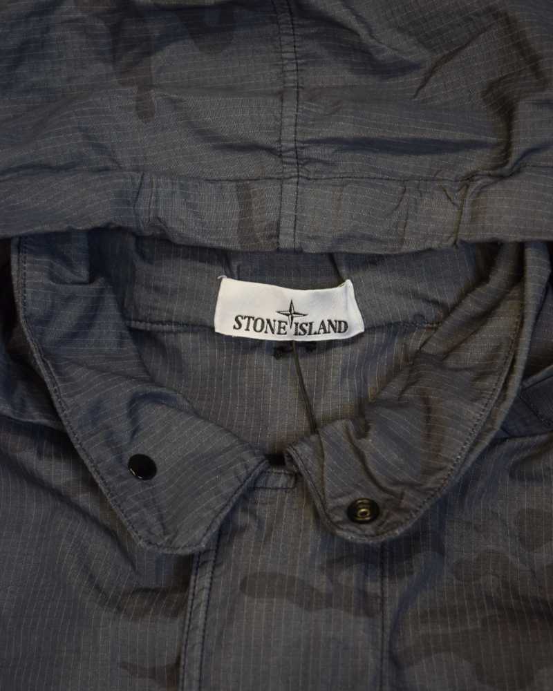 Stone Island Faded Camo Light Ripstop TC Jacket Blue Camo detail view