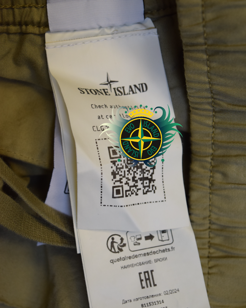 Stone Island Cuffed Cargos Beige detail view