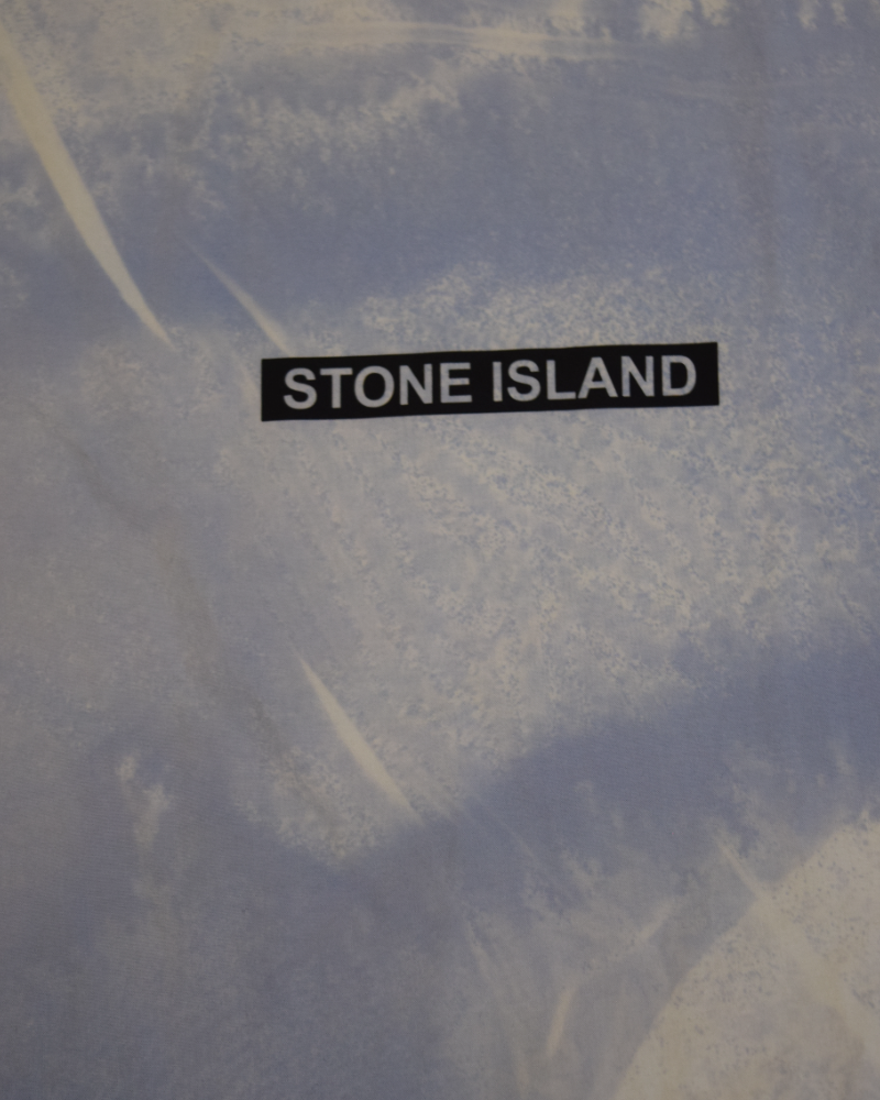 Stone Island Light Reacting 'LUCE' Print Technique - 1/4 Zip Overshirt White/blue detail view