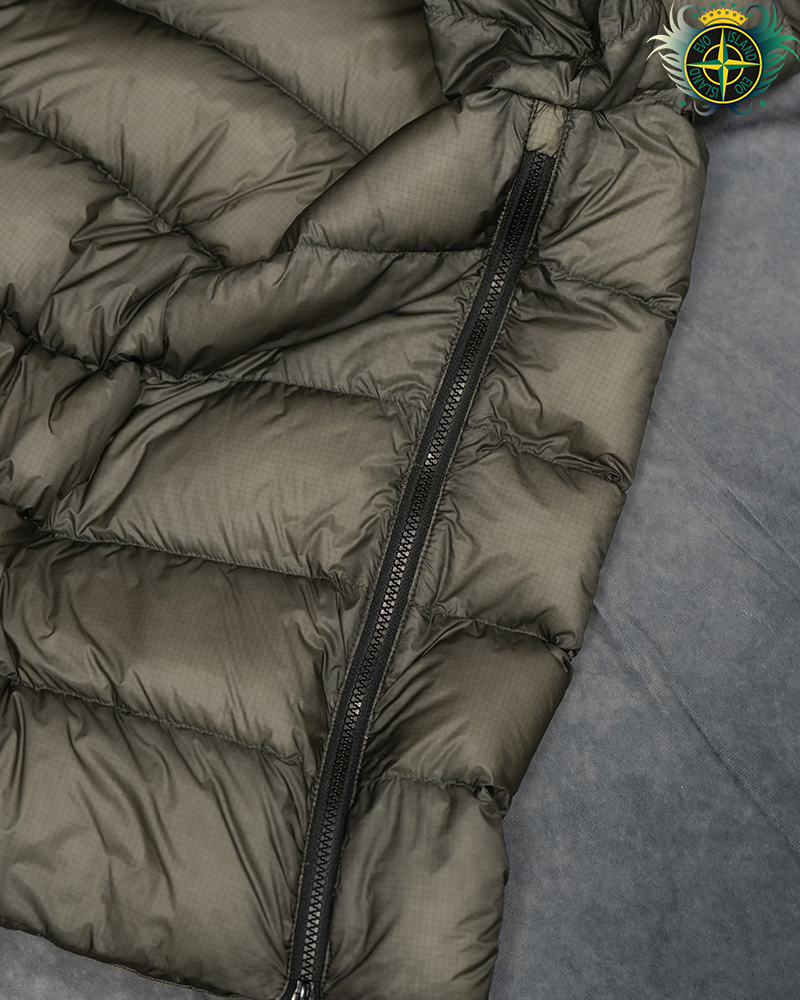 C.P Company D.D. Shell Smock Green