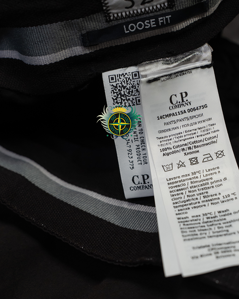 C.P Company Cargos Black - 52/XL/SF