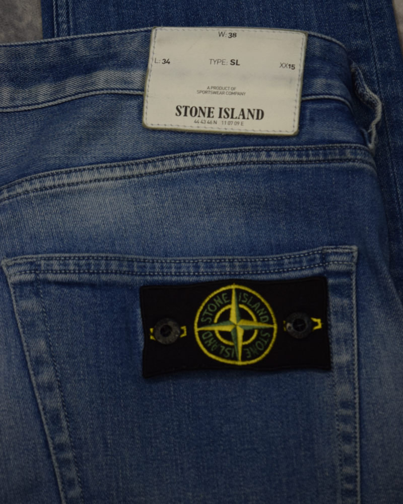 Stone Island Jeans Blue detail view