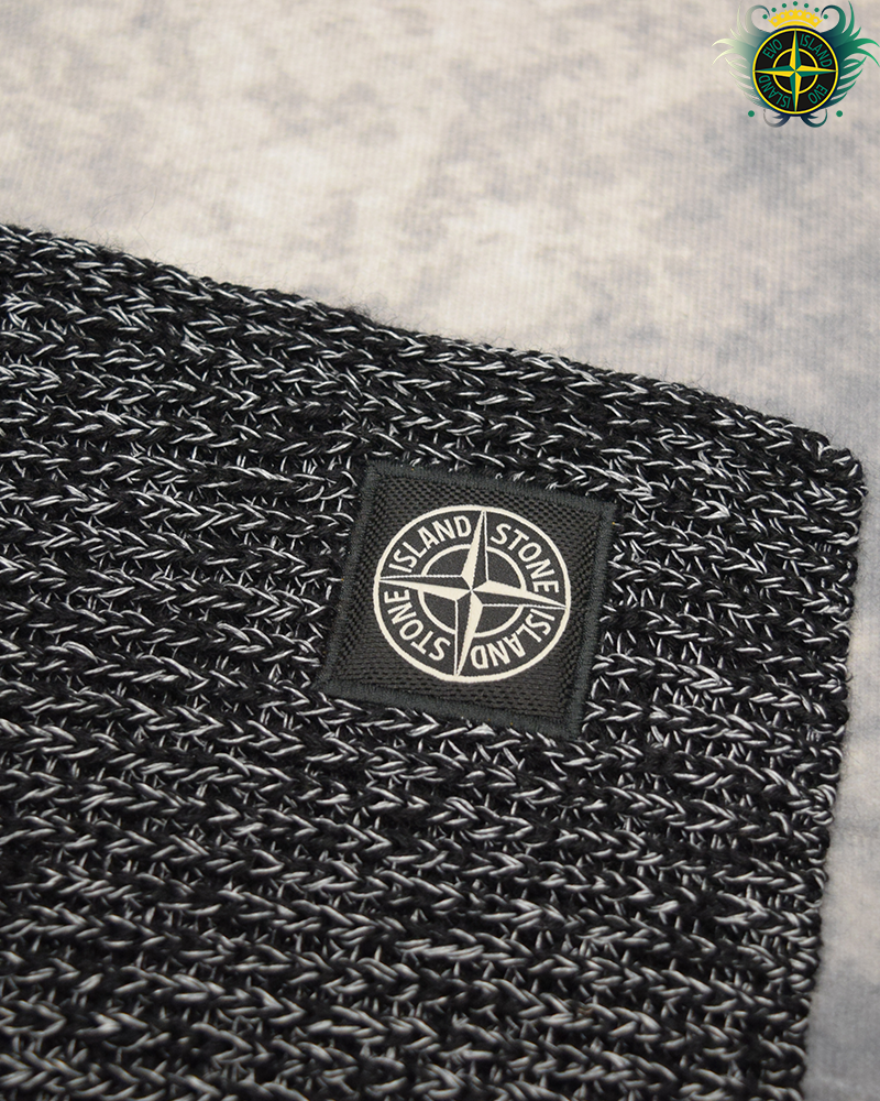 Stone Island Reflective Knit Hat/Shawl Black