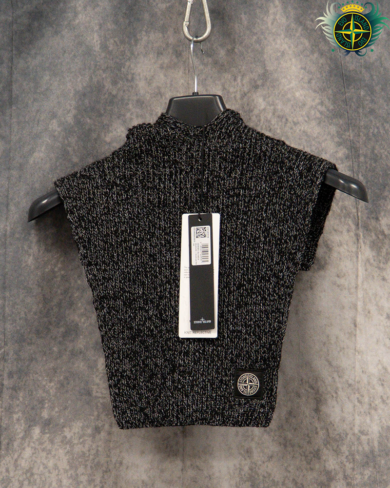 Stone Island Reflective Knit Hat/Shawl Black
