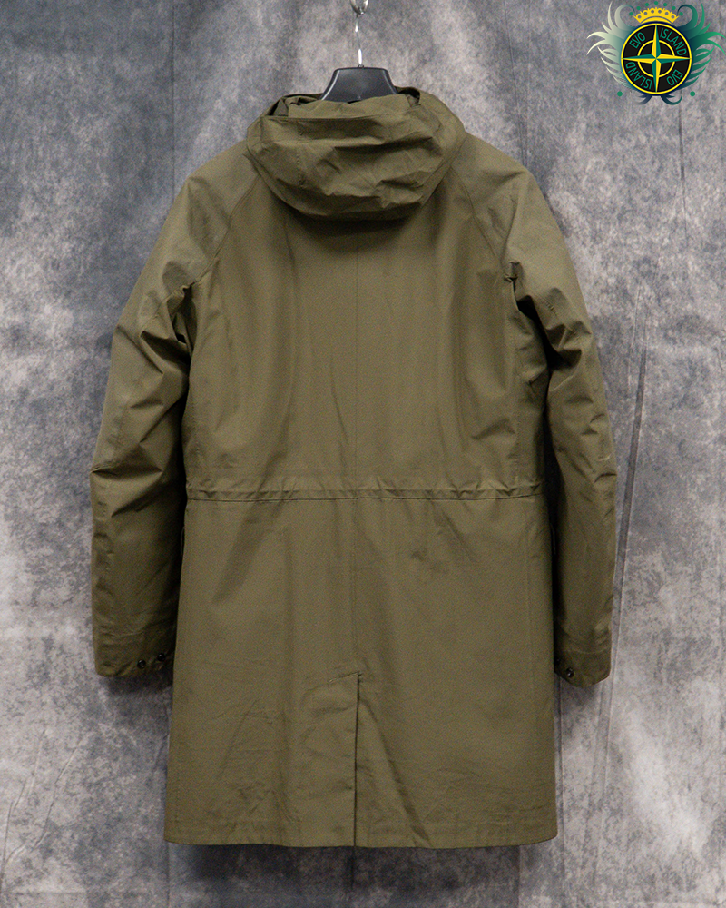 Stone Island Tank Shield Ghost Piece With Multi Layer Fusion Technology Green