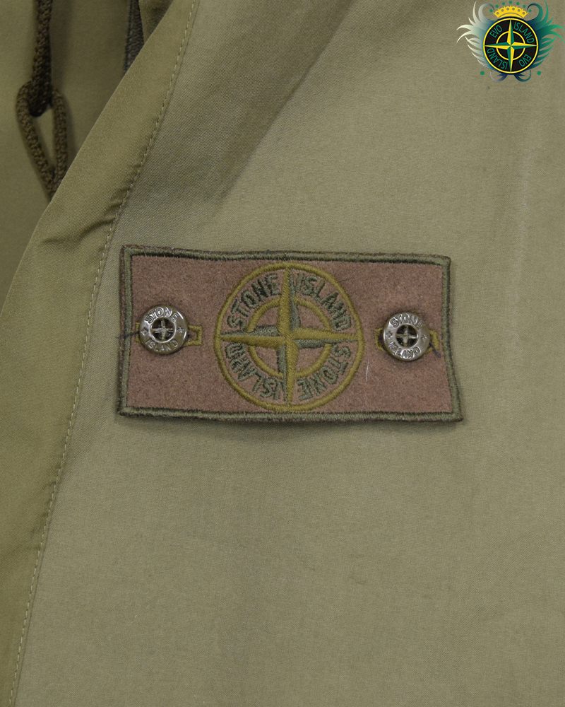 Stone Island Tank Shield Ghost Piece With Multi Layer Fusion Technology Green