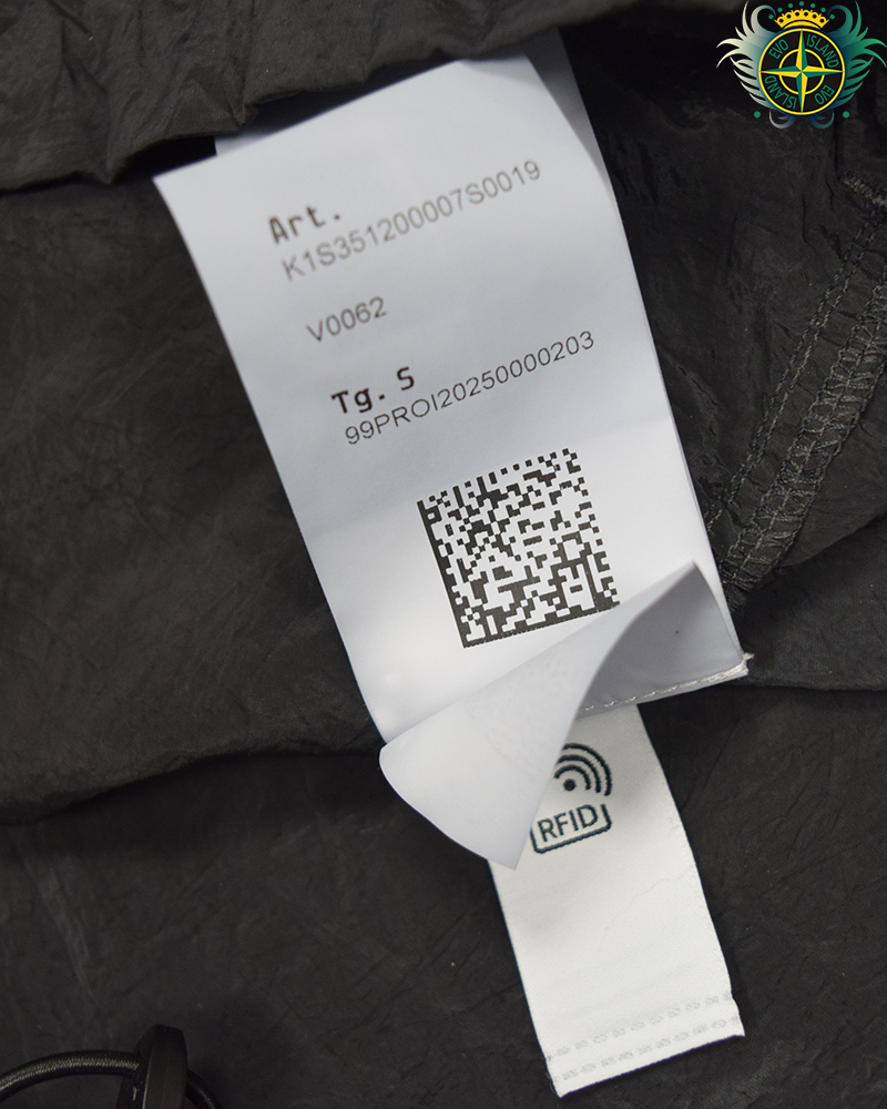Stone Island Nylon Metal Quarter Zip Pull Over Black - S