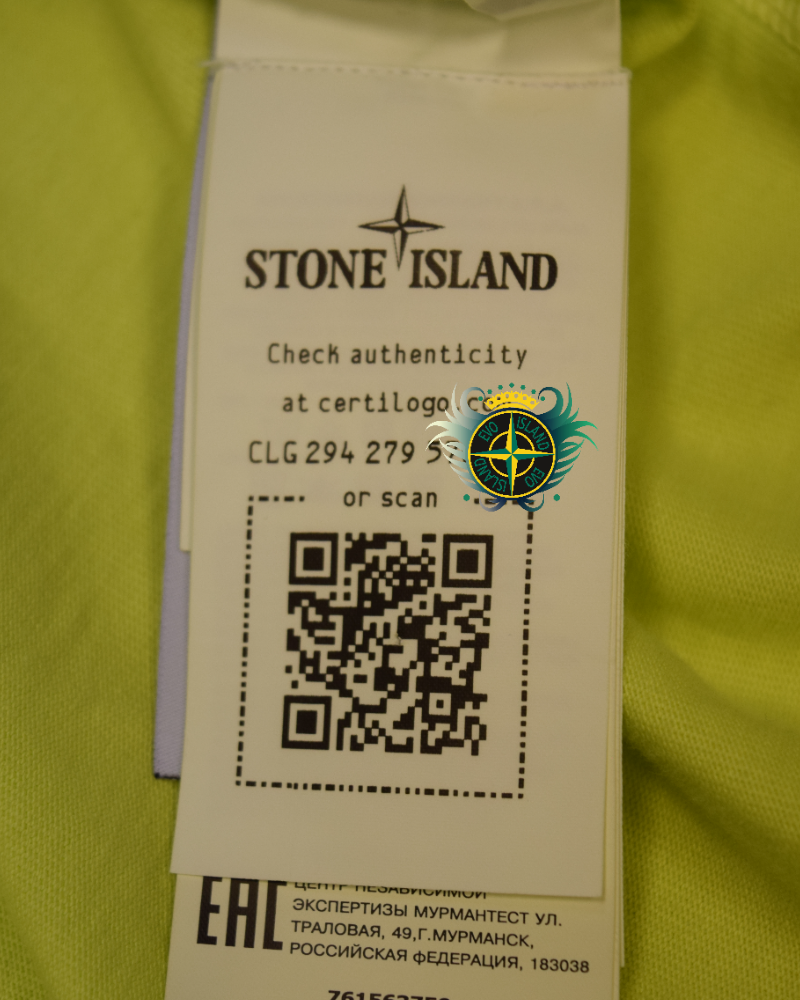 Stone island Crewneck Sweatshirt yellow detail view
