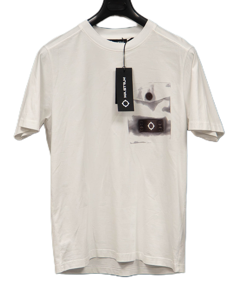 MA. Strum Chest Pocket Print T-Shirt White - MED