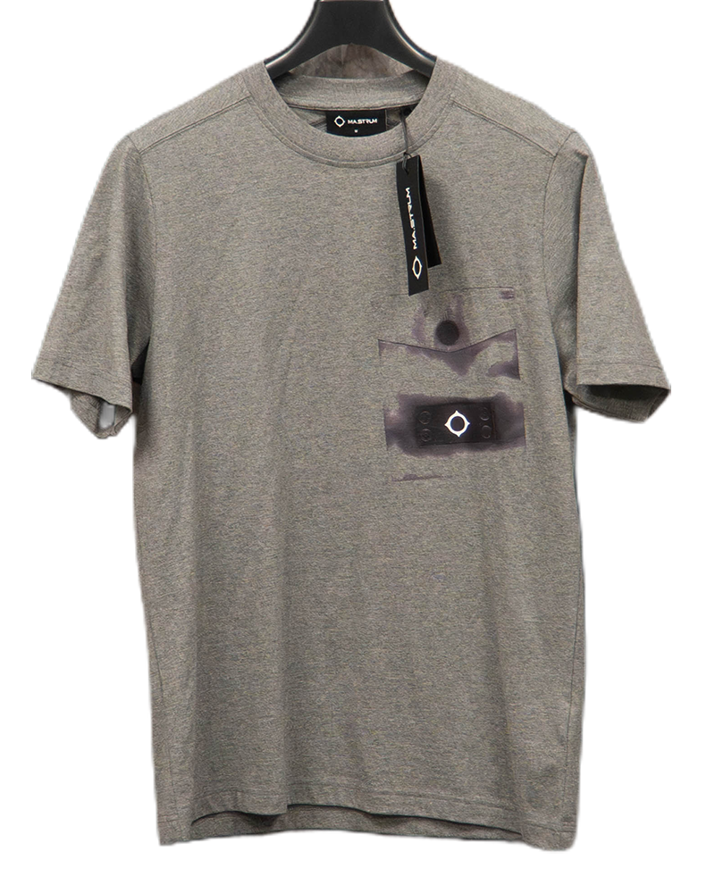 MA. Strum Chest Pocket Print T-Shirt Grey - MED