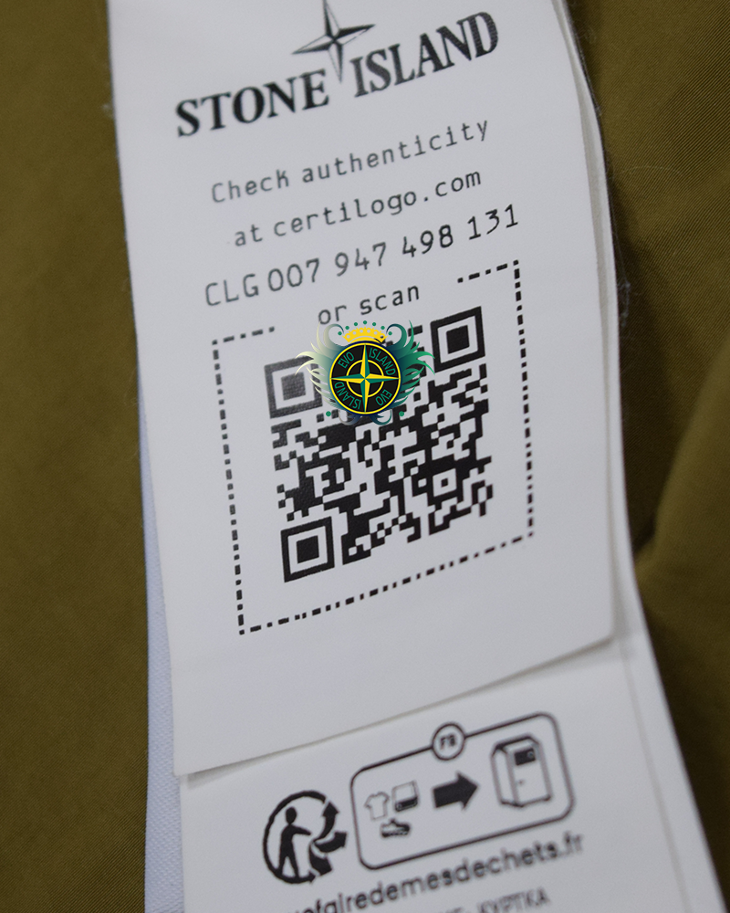 Stone Island Hyper Dense Nylon Raso Gold - Small