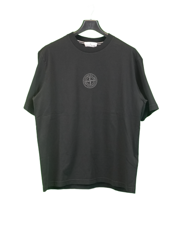 Stone Island T-shirt with ‘Camo Compass’ print Black detail view