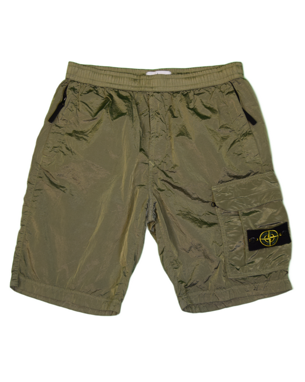 Stone Island Nylon Metal Cargo Shorts Green front view