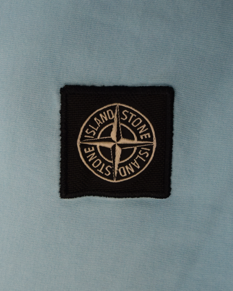 stone island compass patch T-Shirt baby blue detail view