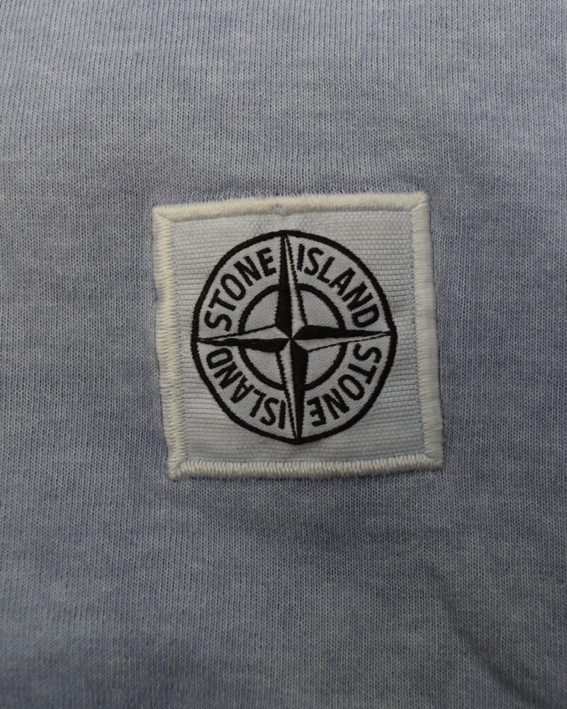 Stone island compass patch T-Shirt grey detail view