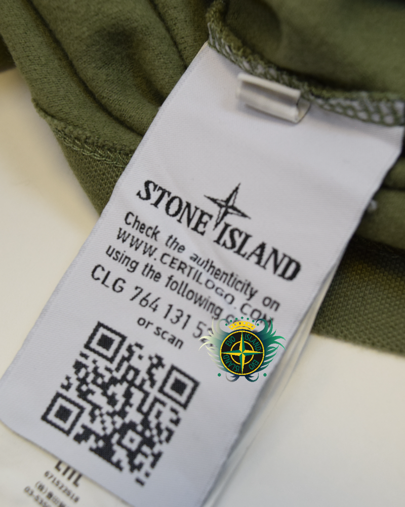Stone Island Compass Patch Polo Shirt Green detail view
