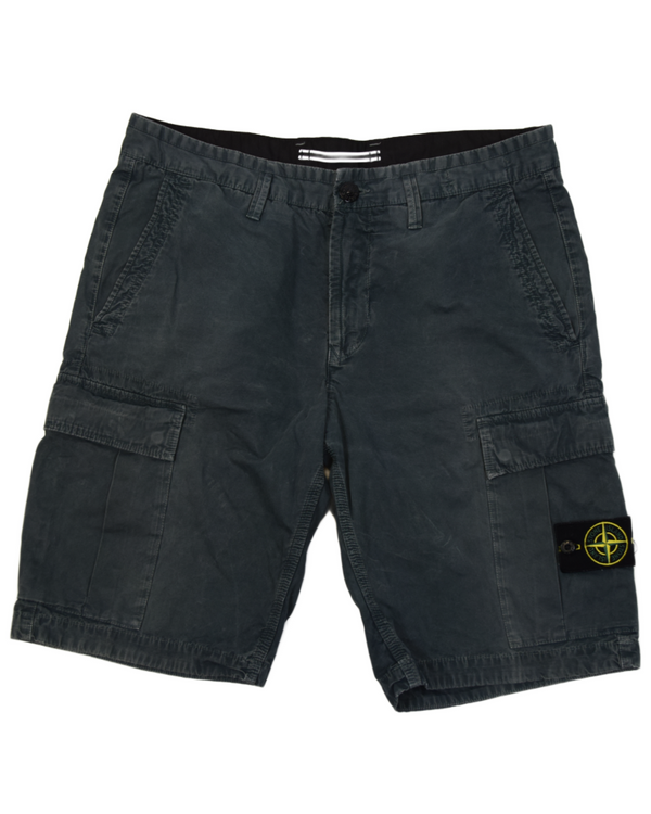 Stone Island Cargo Shorts Green front view