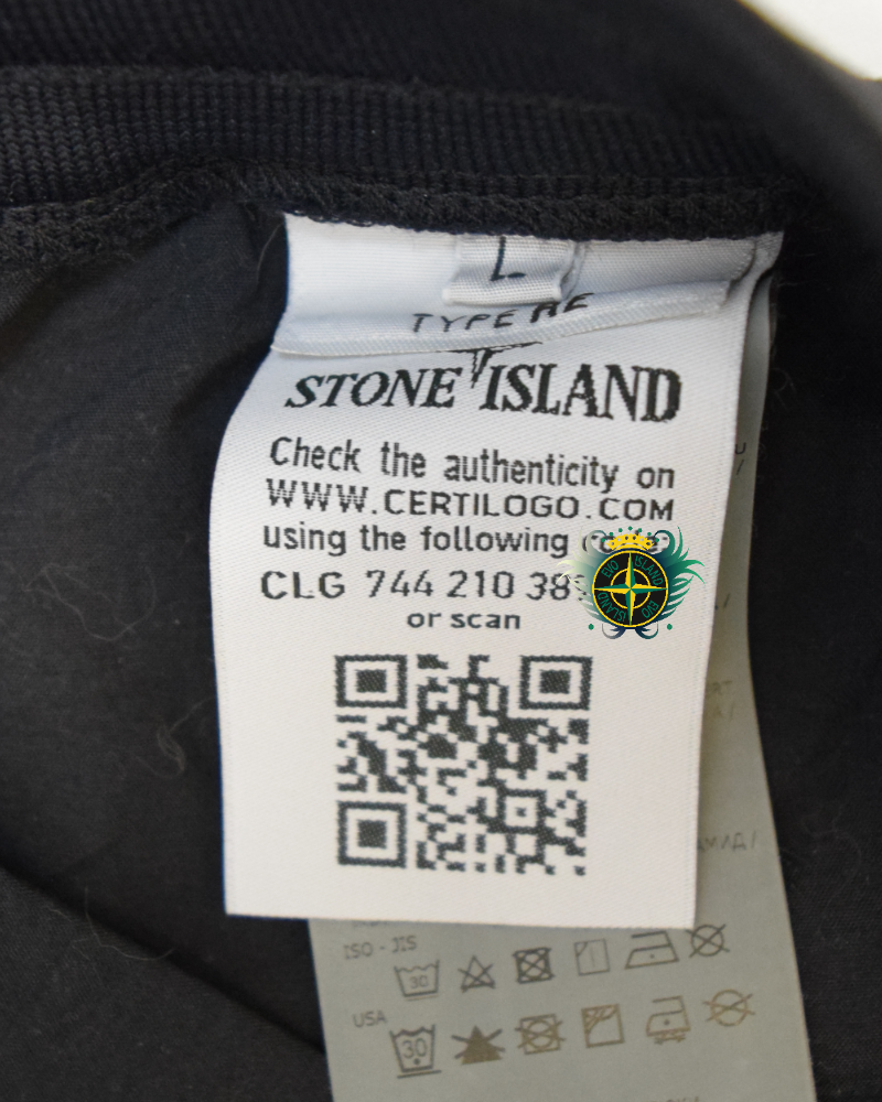 Stone Island Nylon Metal Joggers Black detail view
