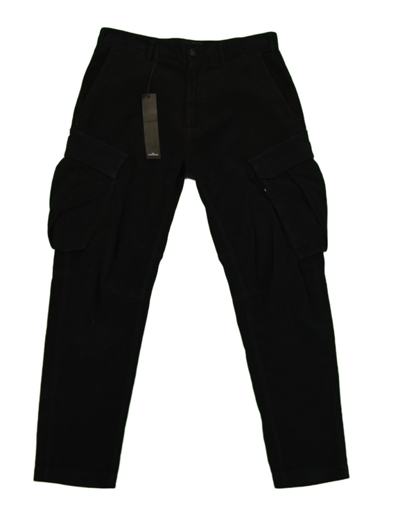 Stone Island Shadow Project cargos Black front view