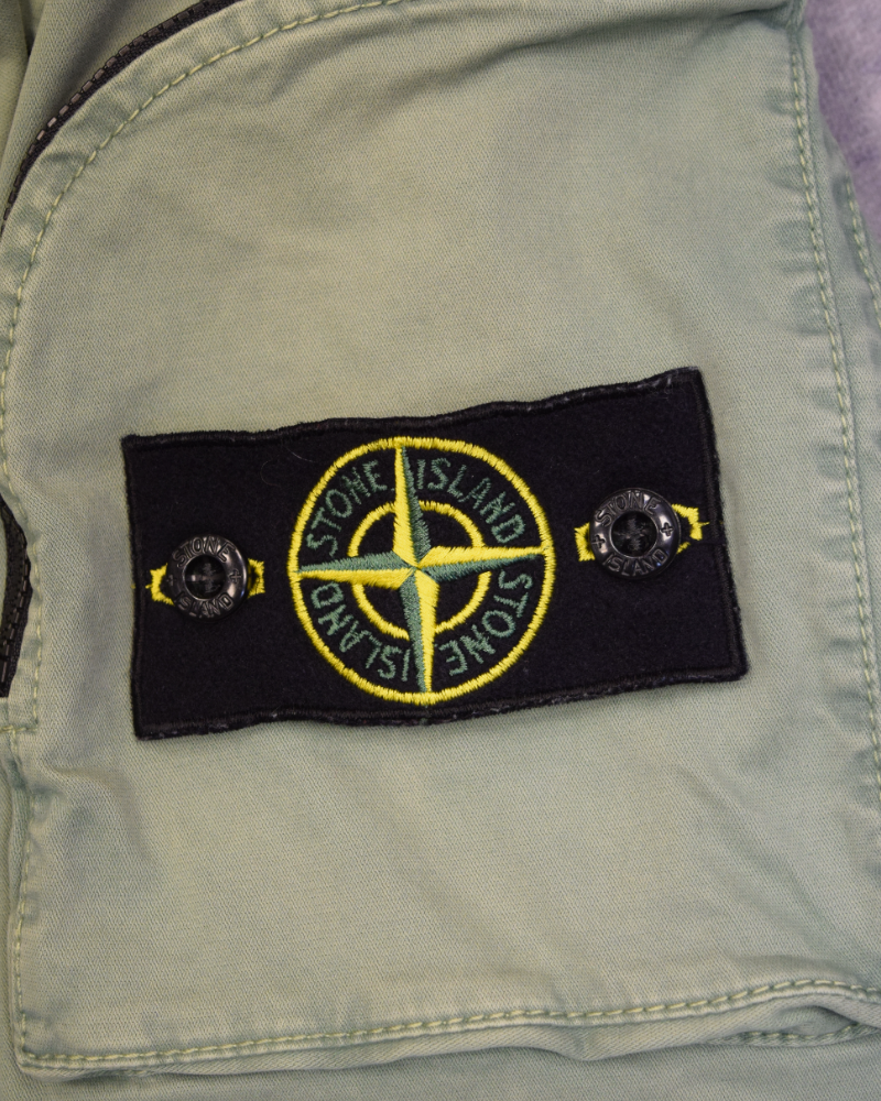 Stone Island Zipped Overshirt Green detail view