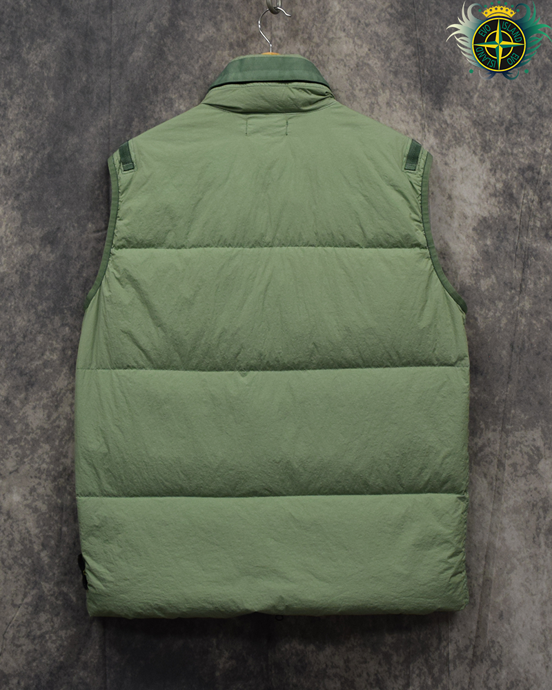 Stone Island Dyed Crinkle Reps R-NY Down Gilet Sage - L