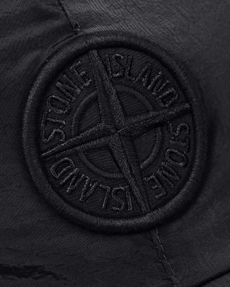 Stone Island Nylon Metal in Econyl® Baseball Cap with Compass embroidery Black