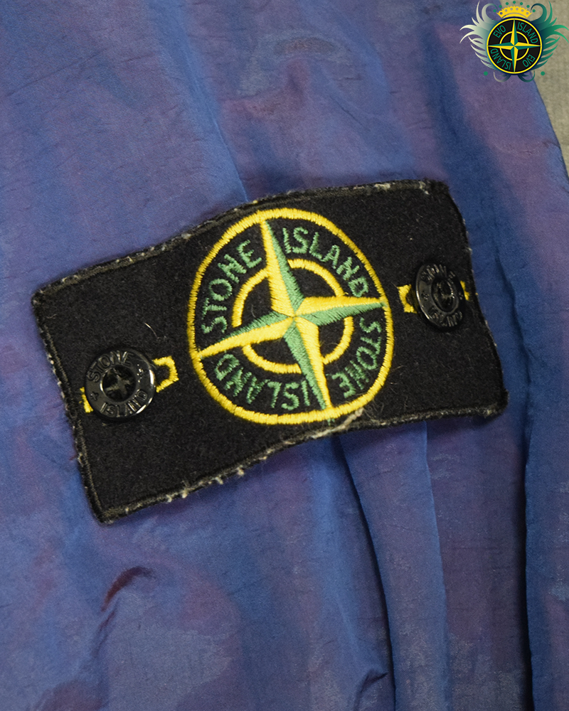 Stone Island Nylon Metal Watro Red Weft Jacket Blue - L