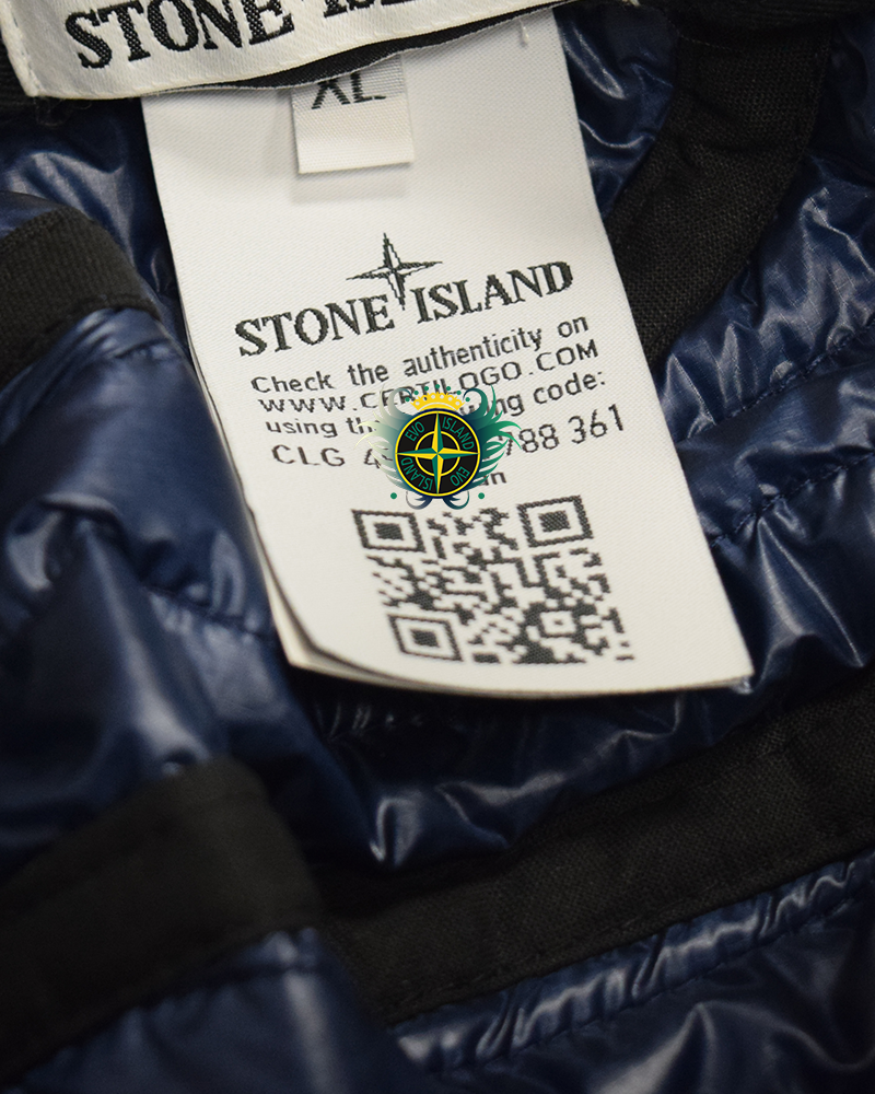 Stone Island Pertex Quantum Primaloft Hat and Scarf Set Blue - XL