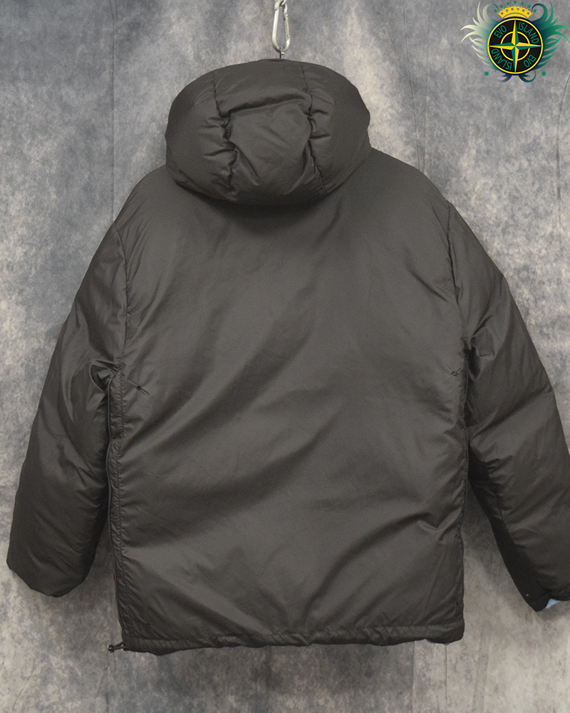 Stone Island Nylon Metal Reversible Down Jacket Silver/Blue - L