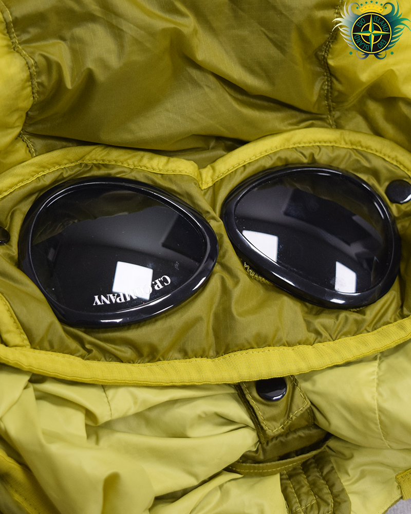 C.P Company D.D. Shell Goggle Gilet Yellow - 52/XL