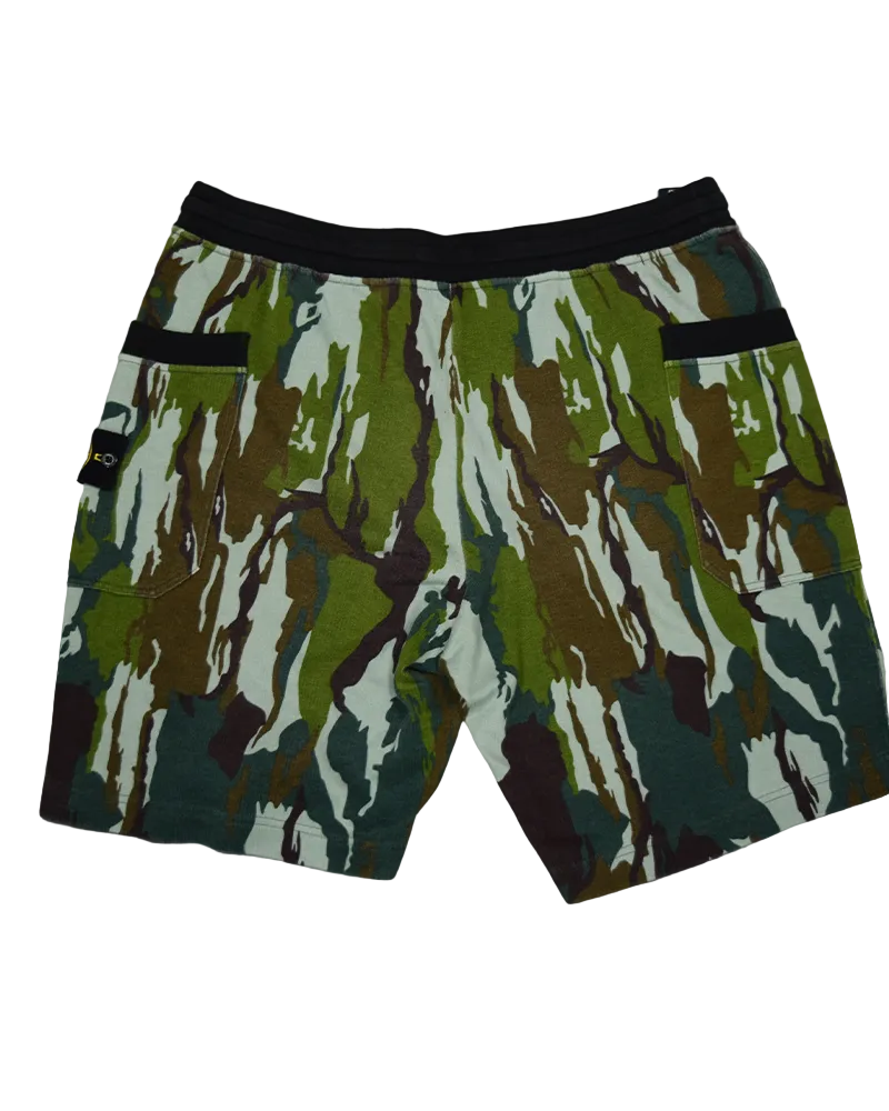 Stone Island Flowing Camo Shorts - 3XL